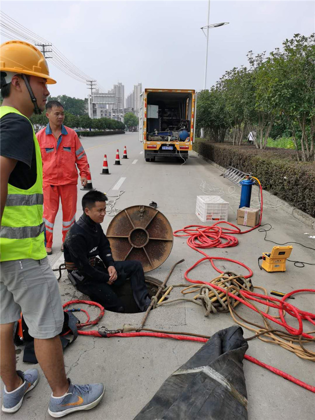 武宁翻衬法管道修复技术主要工序